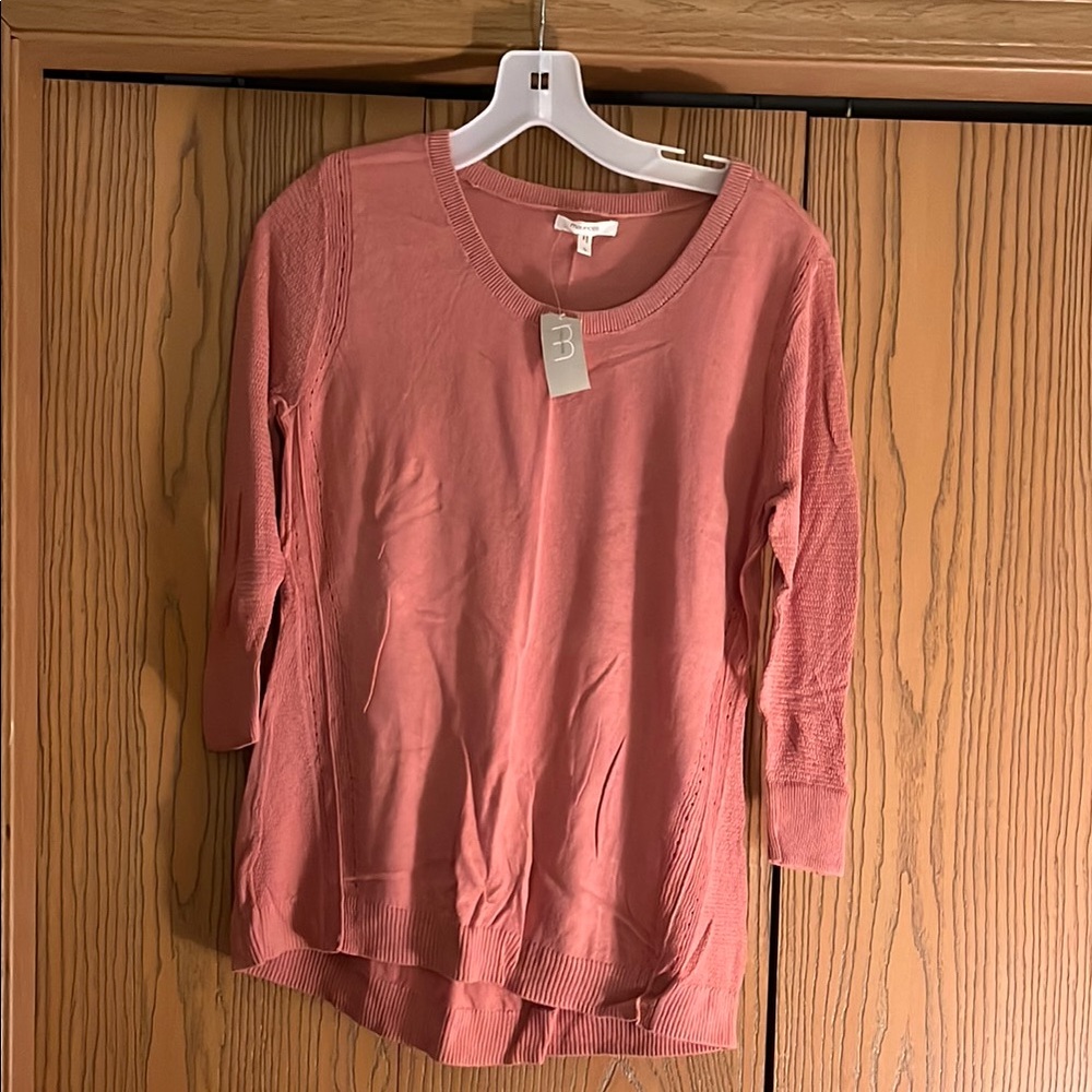 Women's Pink Top